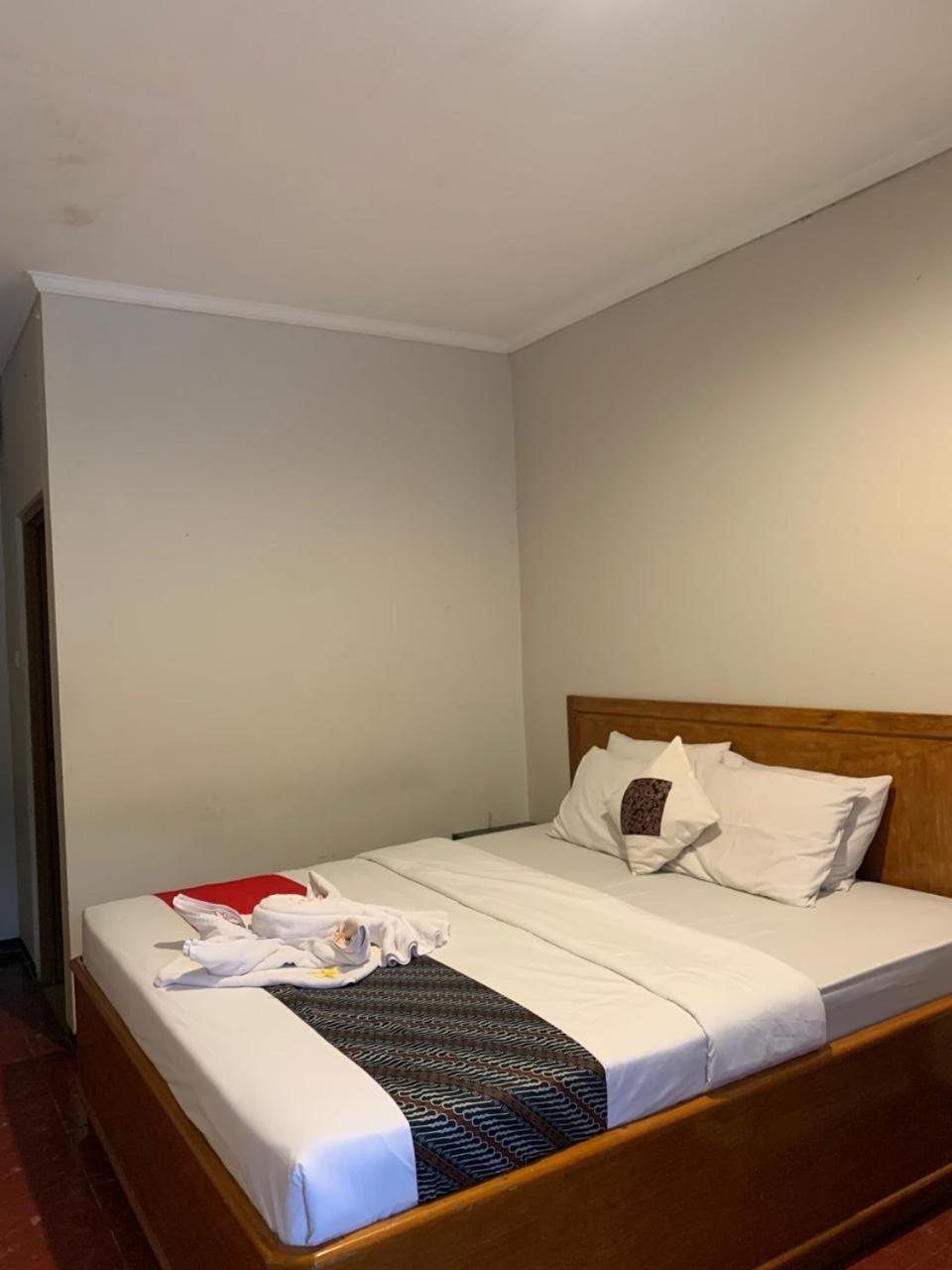 Kusma Hotel Bandungan Semarang Extérieur photo