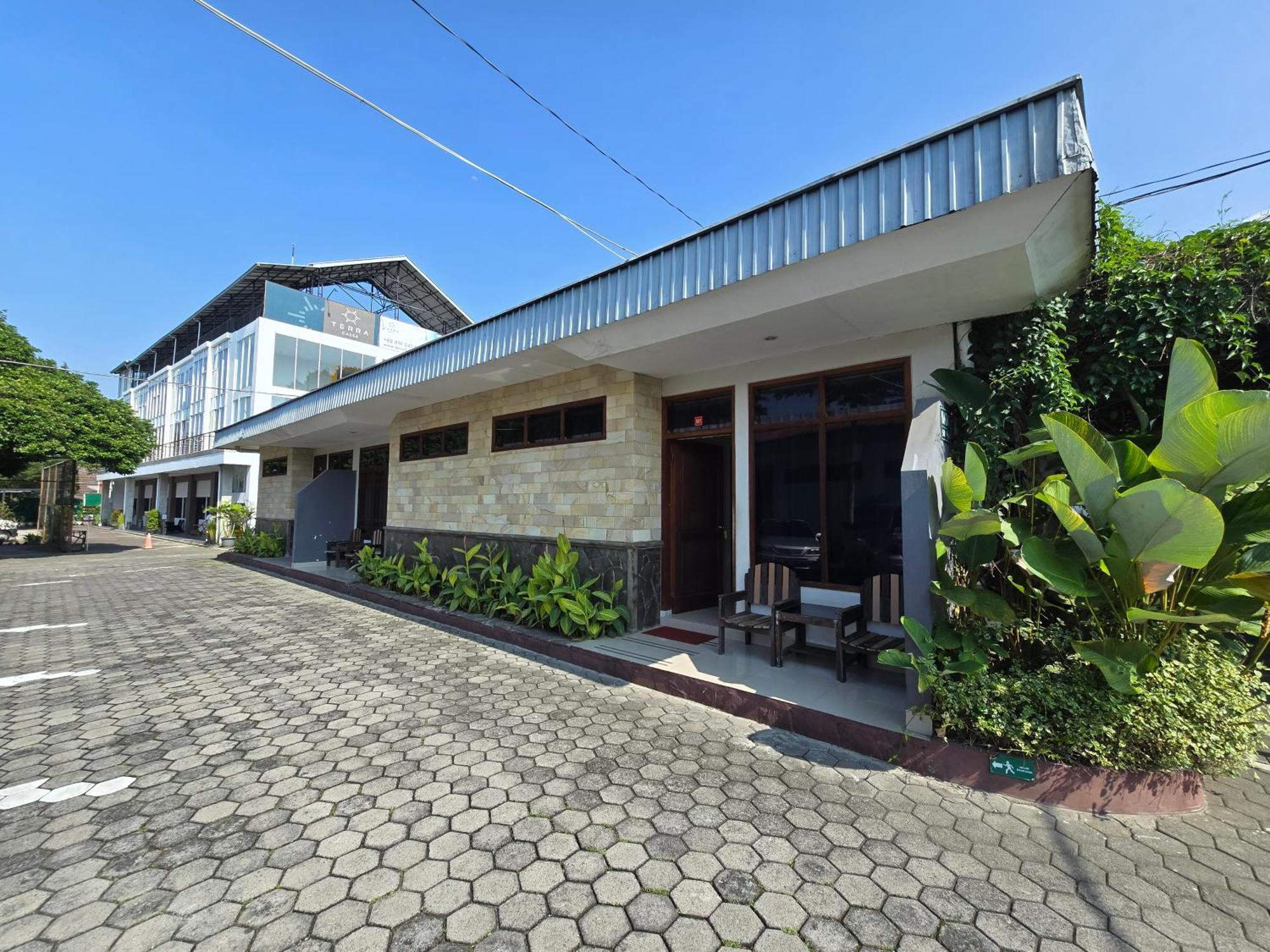 Kusma Hotel Bandungan Semarang Extérieur photo