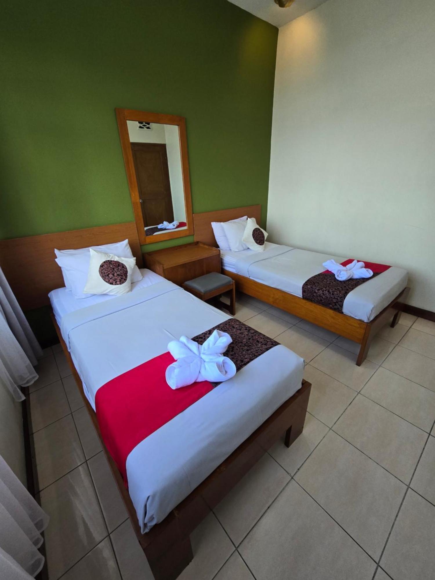 Kusma Hotel Bandungan Semarang Extérieur photo