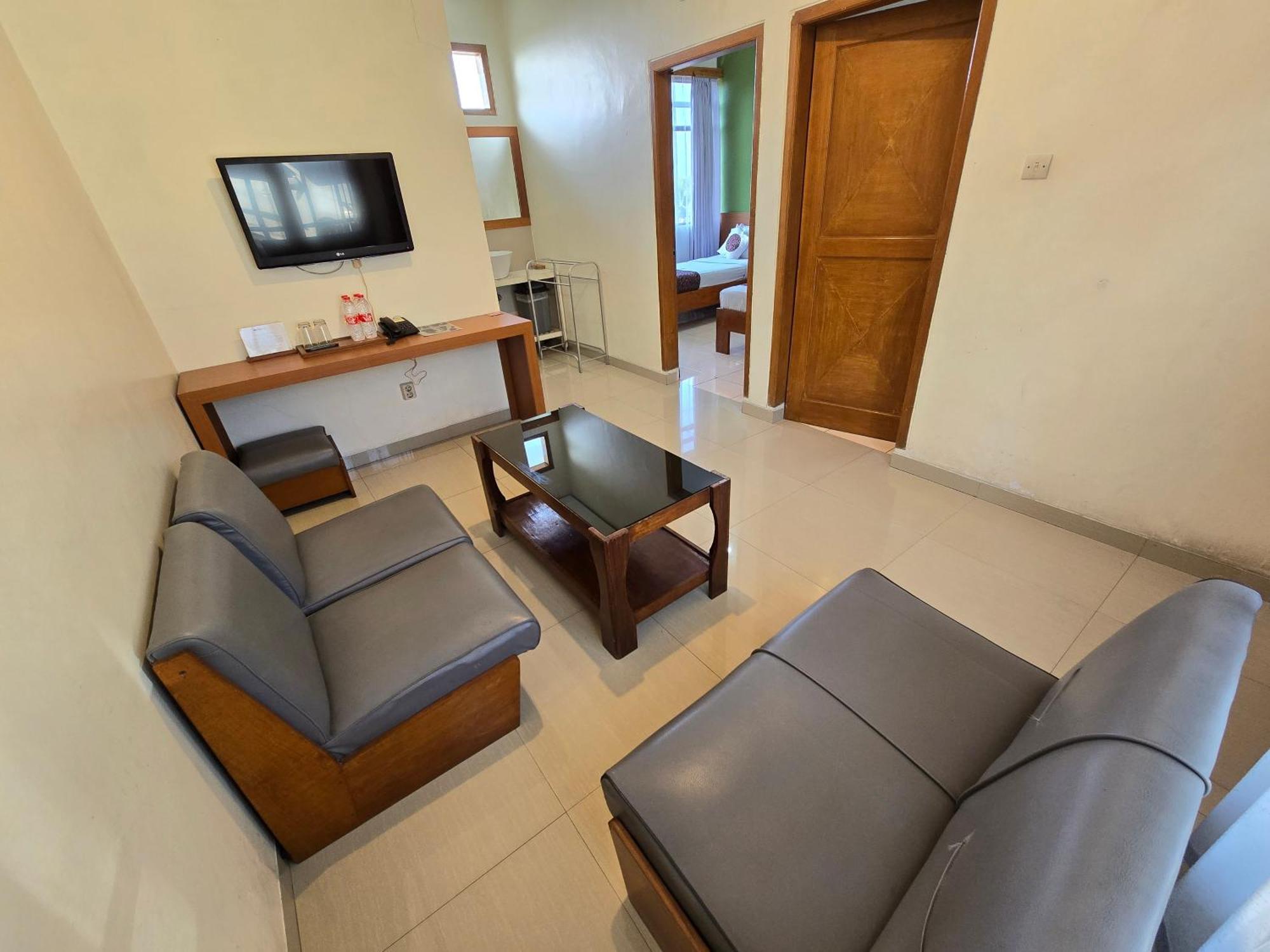 Kusma Hotel Bandungan Semarang Extérieur photo