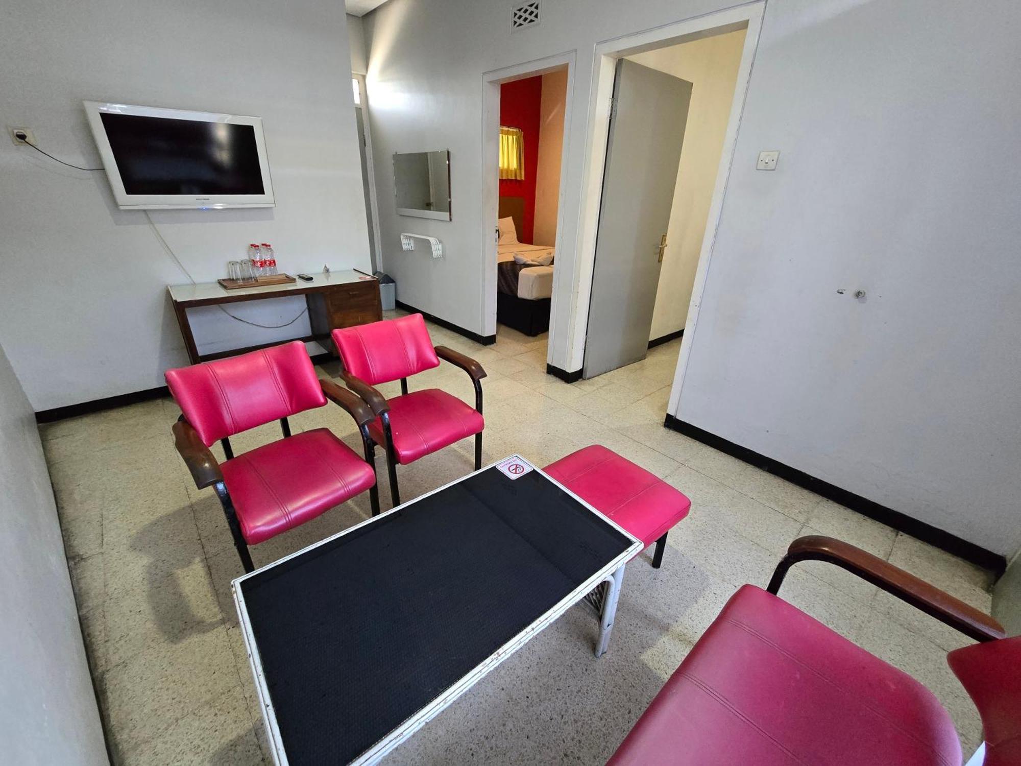 Kusma Hotel Bandungan Semarang Extérieur photo