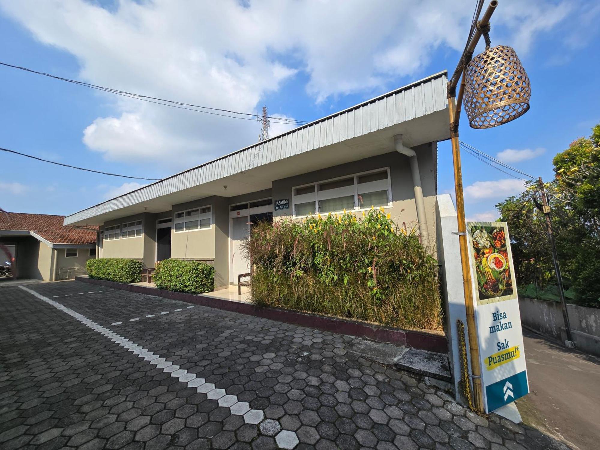 Kusma Hotel Bandungan Semarang Extérieur photo