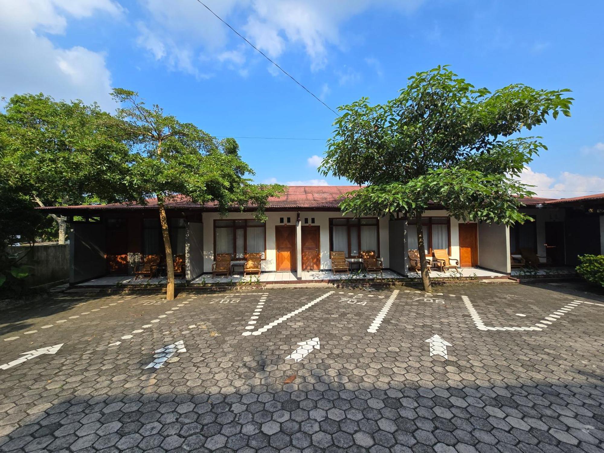 Kusma Hotel Bandungan Semarang Extérieur photo