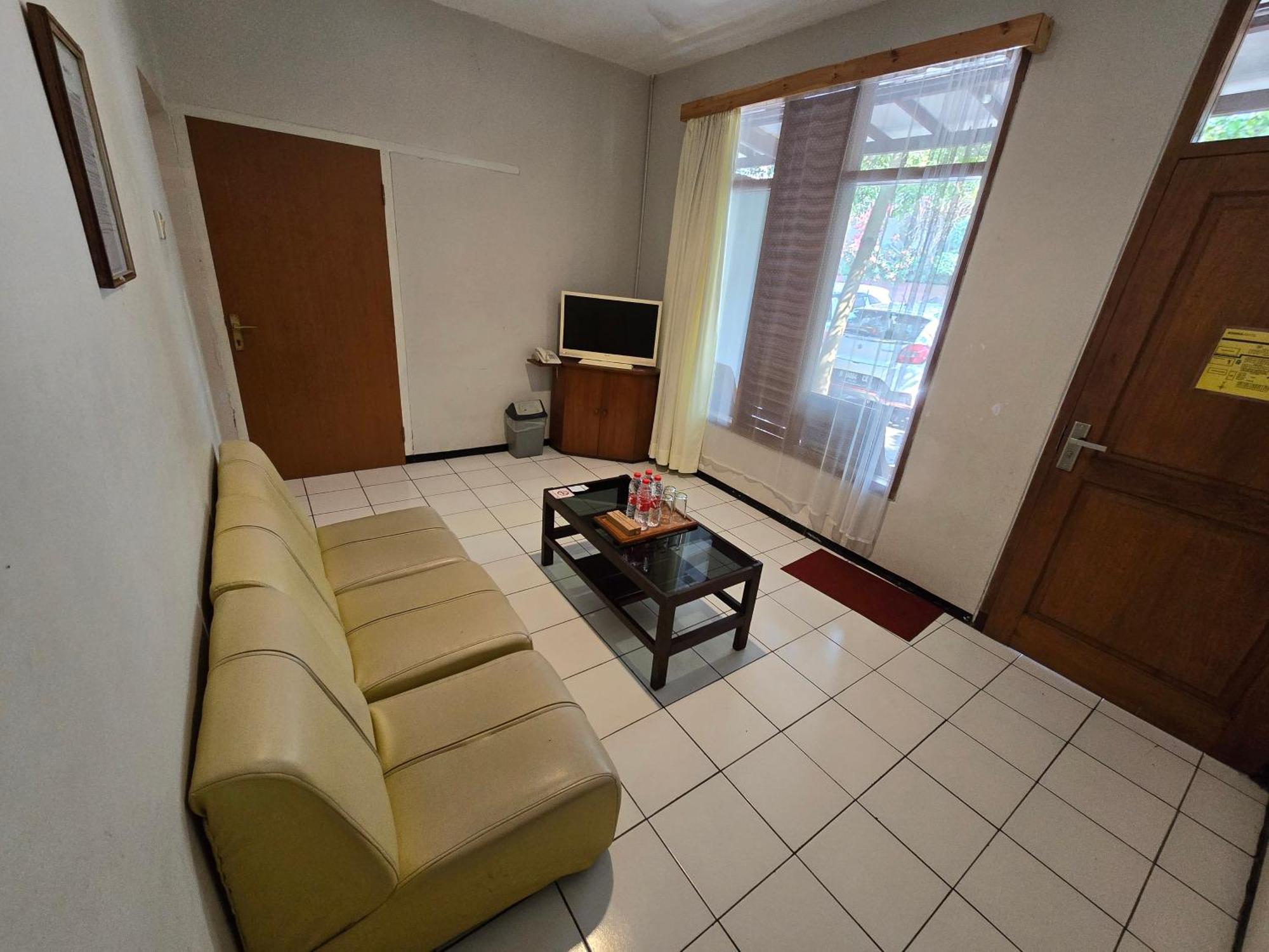 Kusma Hotel Bandungan Semarang Extérieur photo