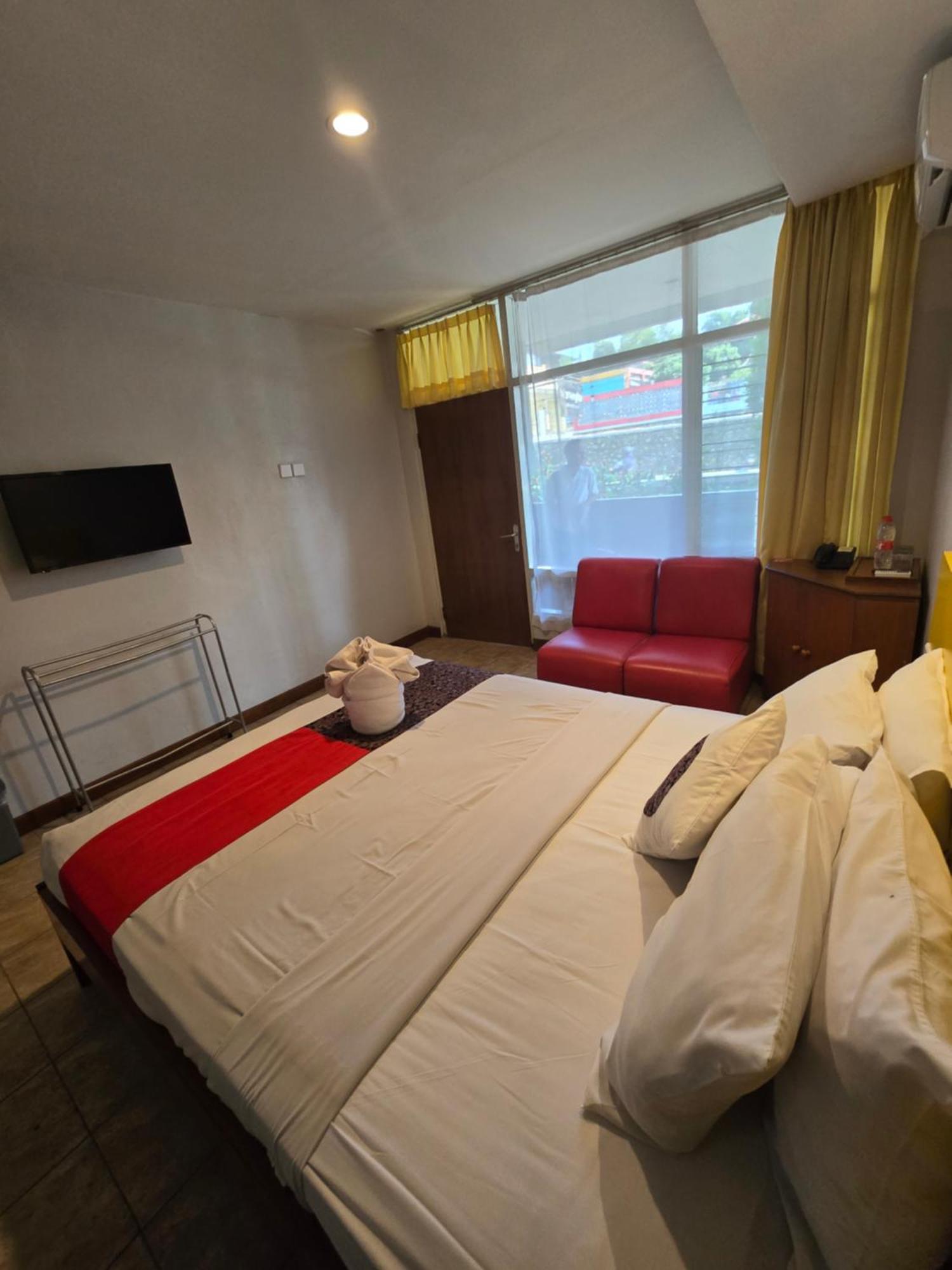 Kusma Hotel Bandungan Semarang Extérieur photo